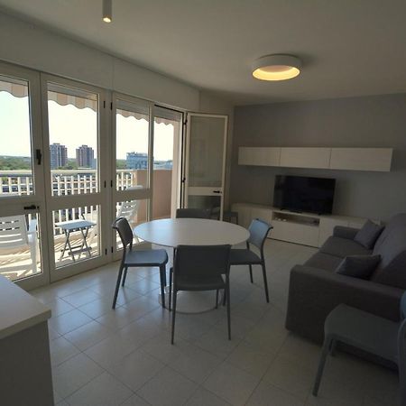 Apartament Lignano Pineta With Sea View Lignano Sabbiadoro Zewnętrze zdjęcie