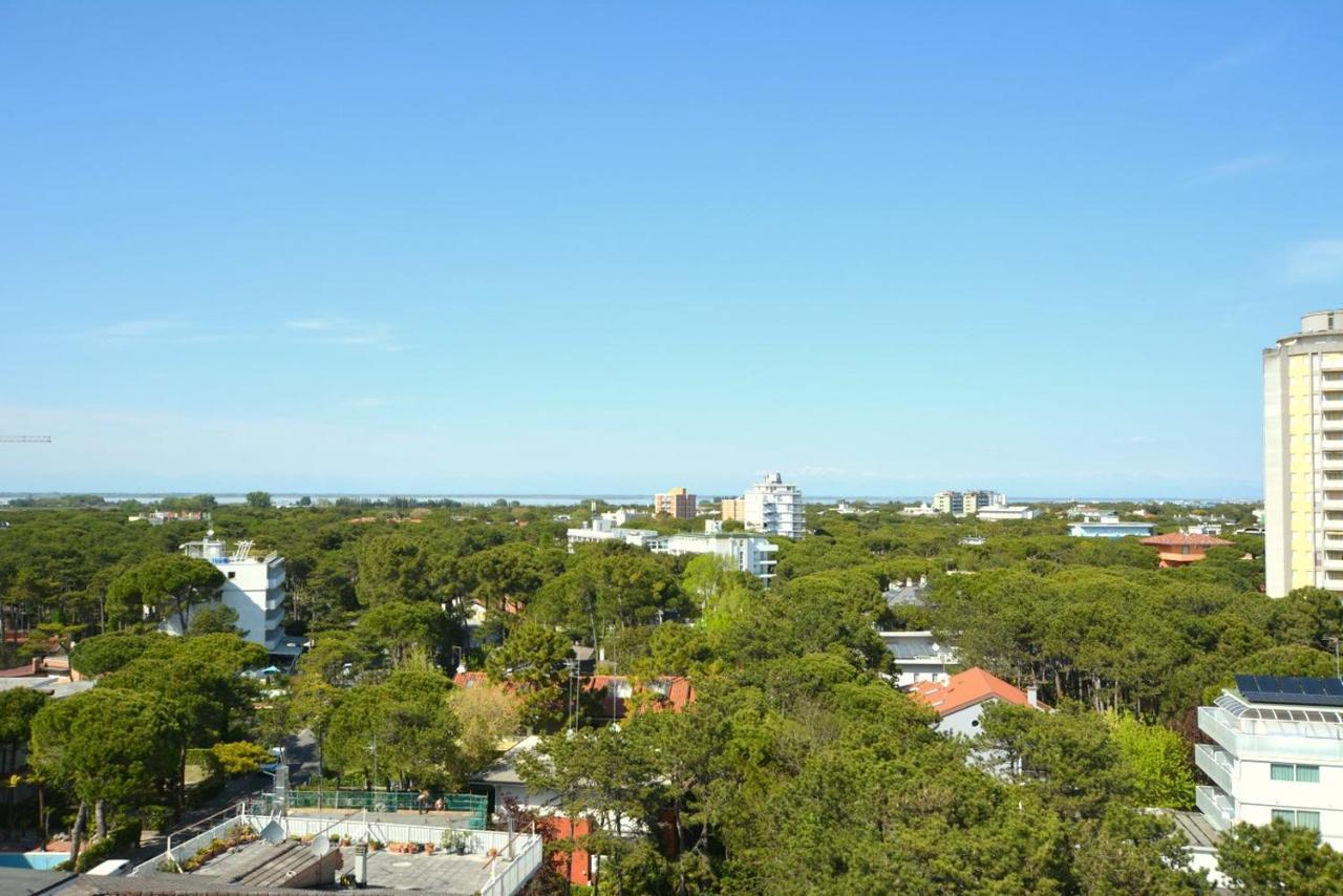 Apartament Lignano Pineta With Sea View Lignano Sabbiadoro Zewnętrze zdjęcie