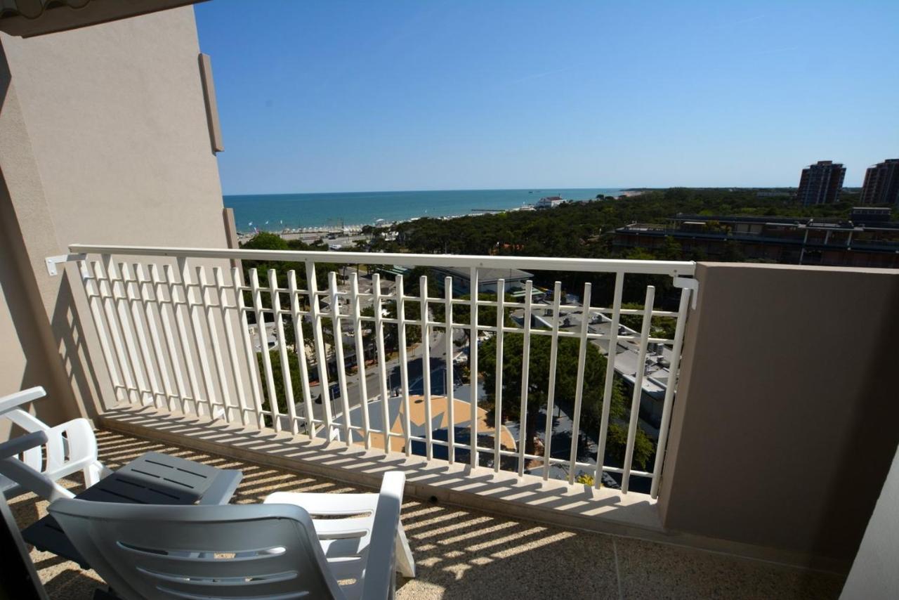 Apartament Lignano Pineta With Sea View Lignano Sabbiadoro Zewnętrze zdjęcie