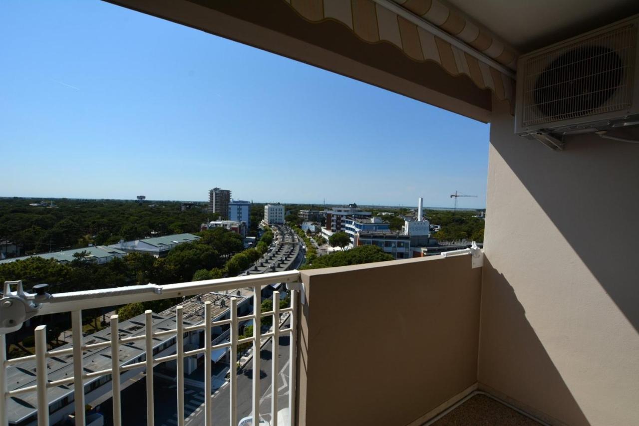 Apartament Lignano Pineta With Sea View Lignano Sabbiadoro Zewnętrze zdjęcie